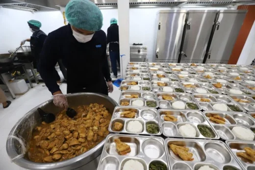 tata kelola bahan makanan dapur bergizi